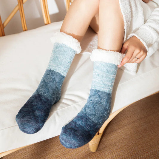 CLEARANCE! Thick Fluffy Socks (5 colors)