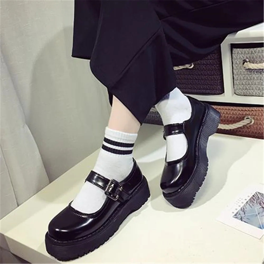 Japanese Style Shoes (5 styles)