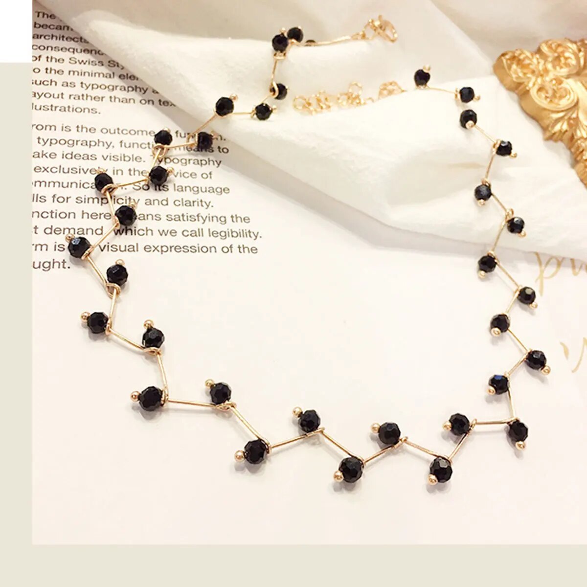 Pearl Choker (4 colors)