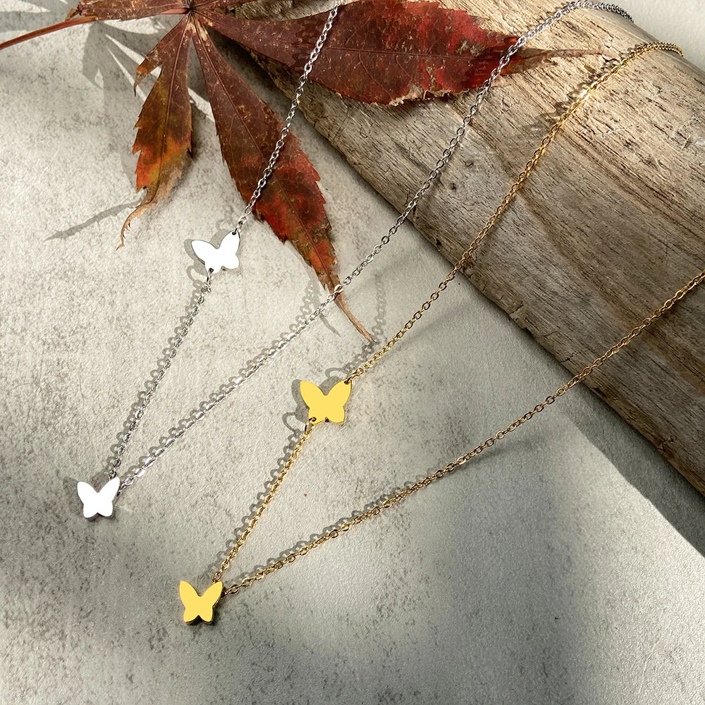 Delicate Butterfly Necklace (Gold/Silver)