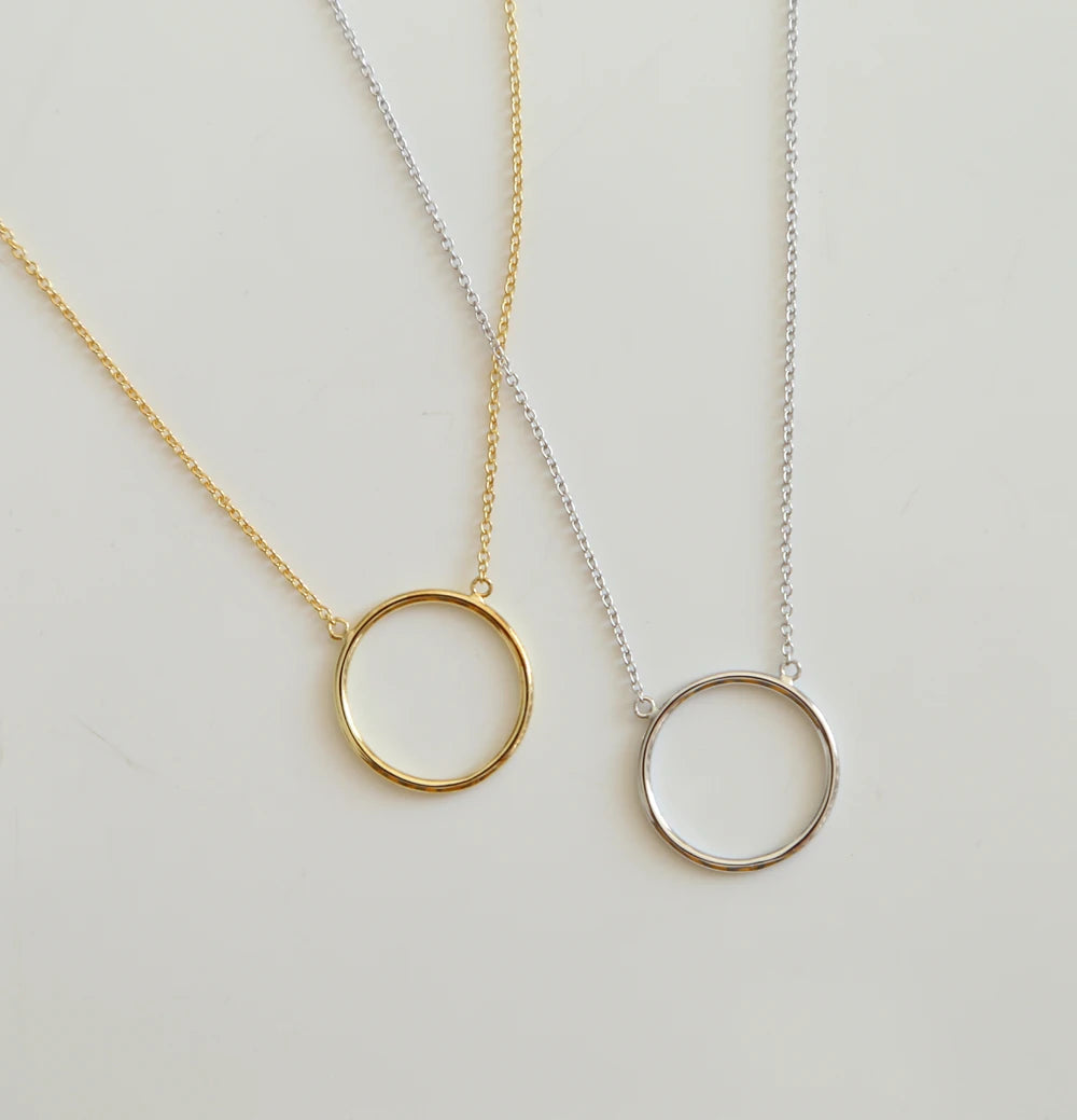 Simple Circle Dainty Necklace (Gold/Silver)