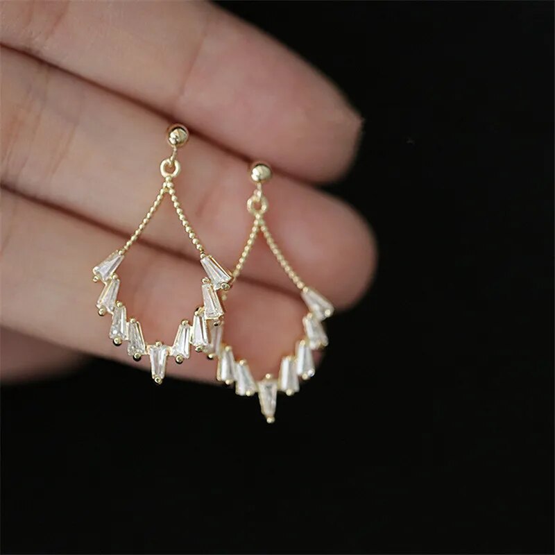 Delicate Luxury Earrings (Gold/Silver)