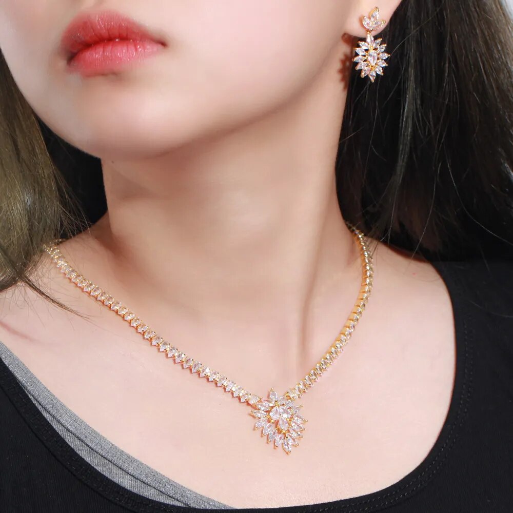 Luxury Cubic Zirconia Set (Silver/Gold)