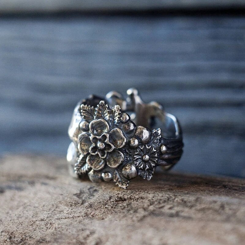 Gothic Flower Skull Rings