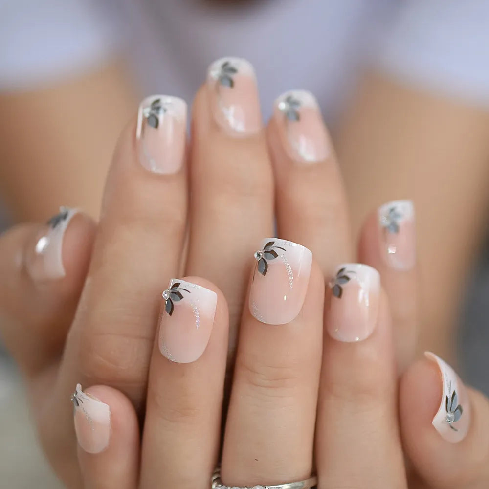 24pcs Press on Nails (31 styles)