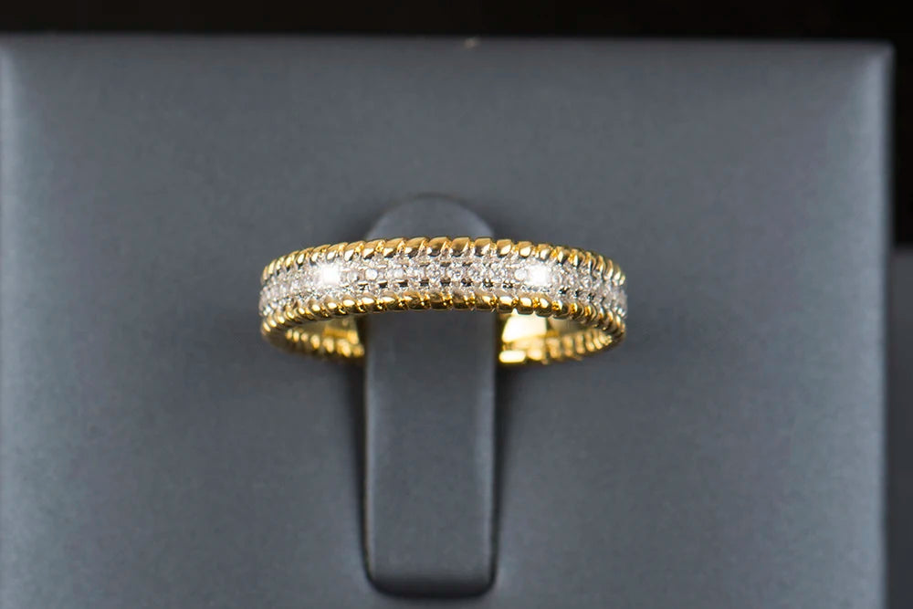 Zircon Gold Ring