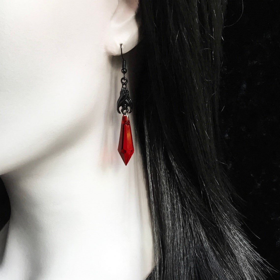 Gothic Vampire Earrings (Black/Red)