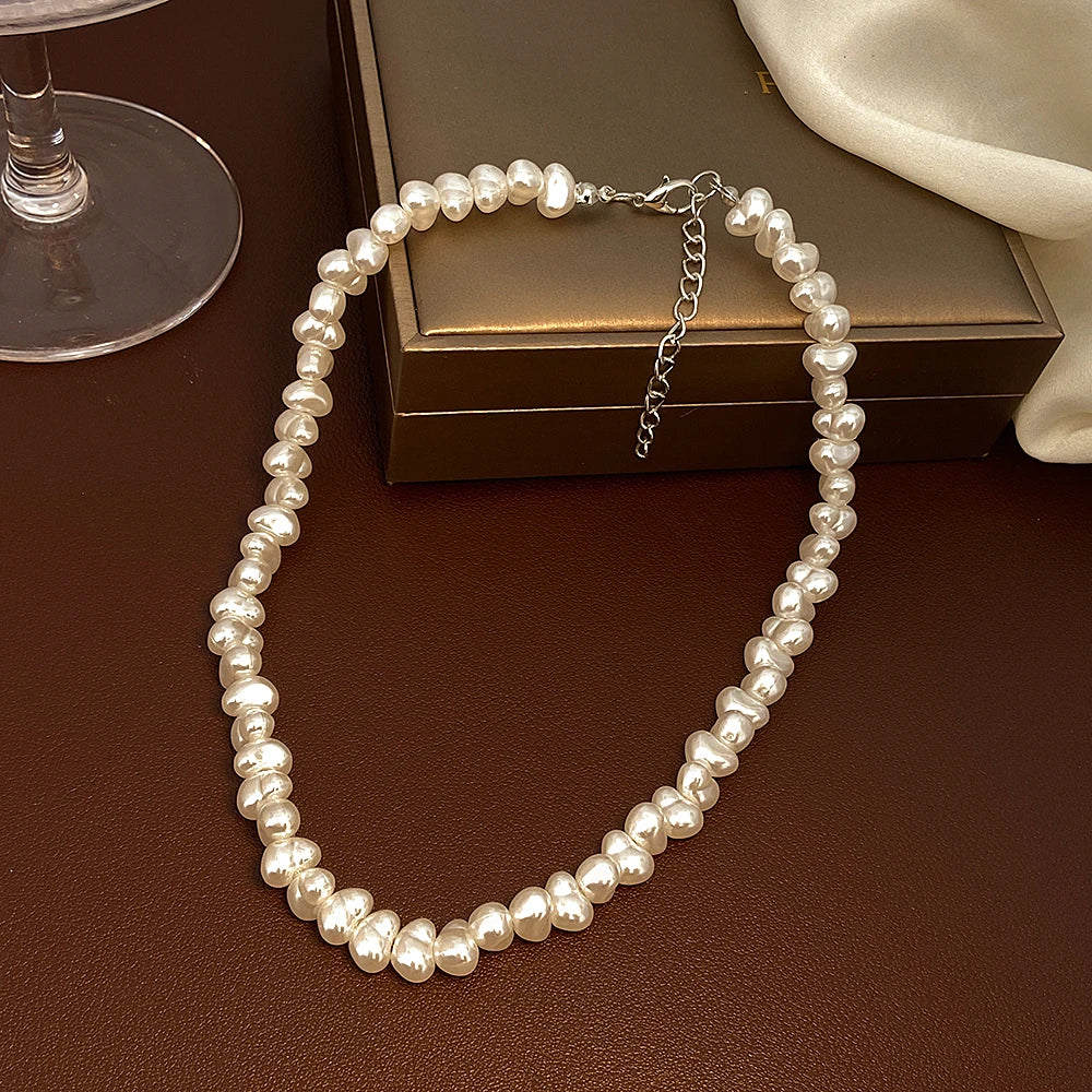 Irregular Pearl Choker Necklace