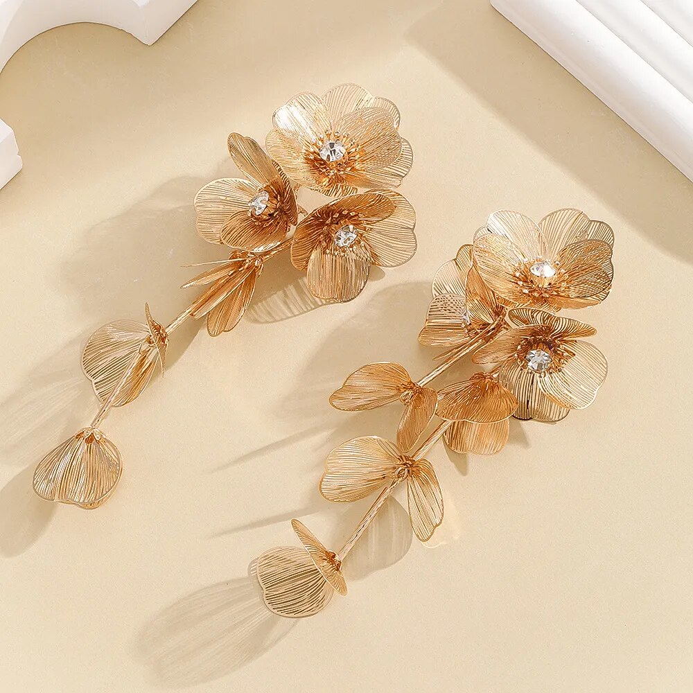 Big Flowers Tassel Drop Earrings (Gold/Silver)