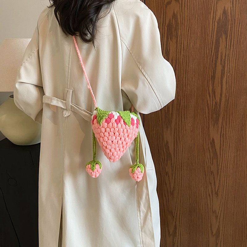 Strawberry Woven Bag (red/pink)