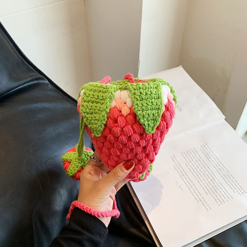 Strawberry Woven Bag (red/pink)