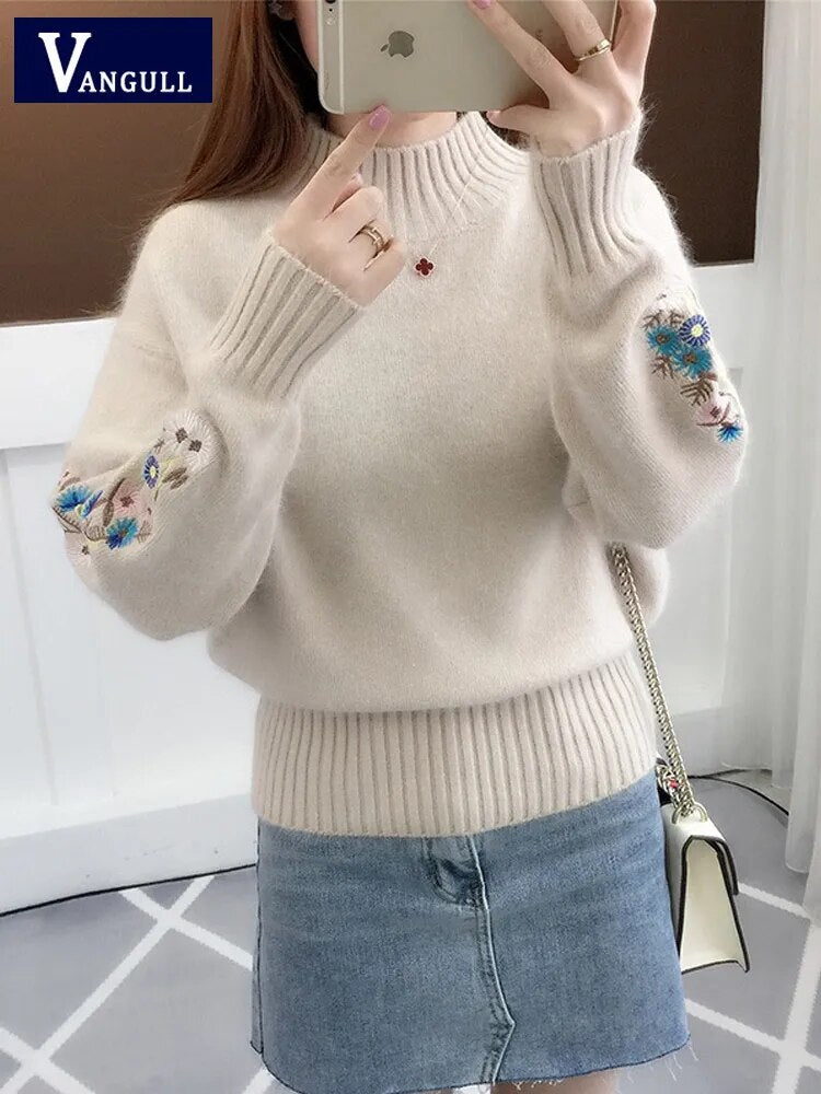 Fuzzy Knitted Embroidered Sweater (5 colors)