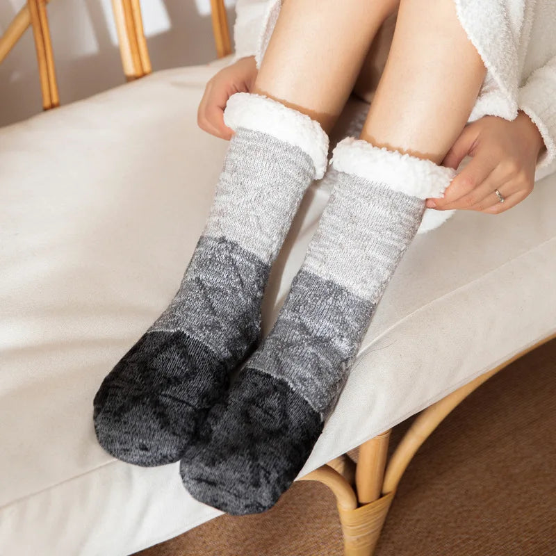 CLEARANCE! Thick Fluffy Socks (5 colors)