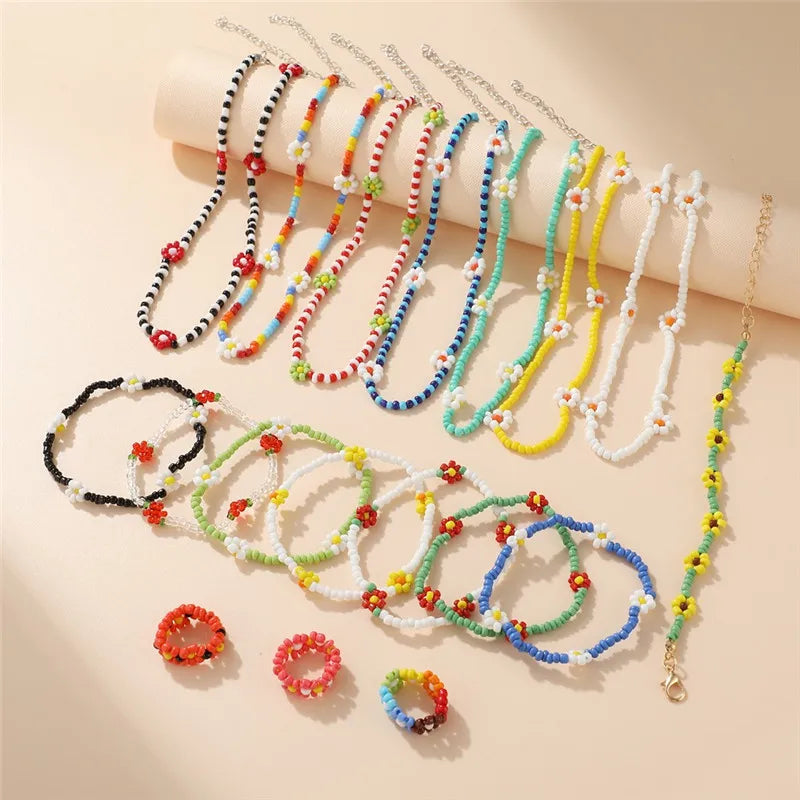 Colorful Beaded Necklaces (16 styles)