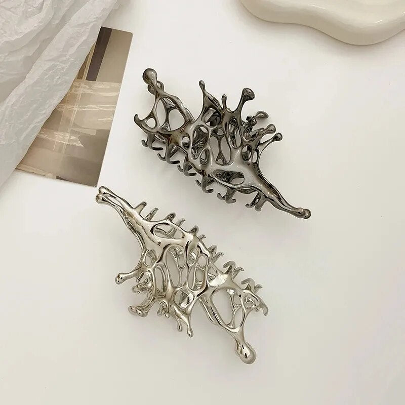 Unusual Claw Clips (Black/Silver)