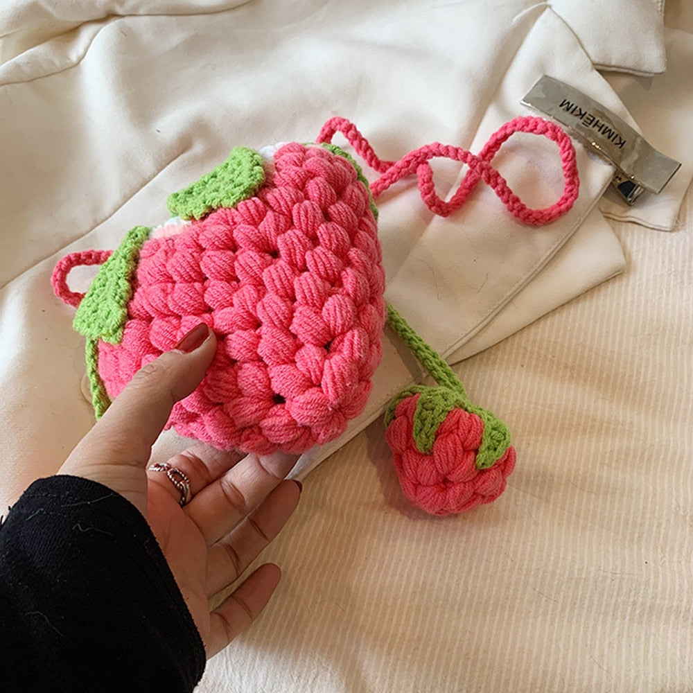 Strawberry Woven Bag (red/pink)