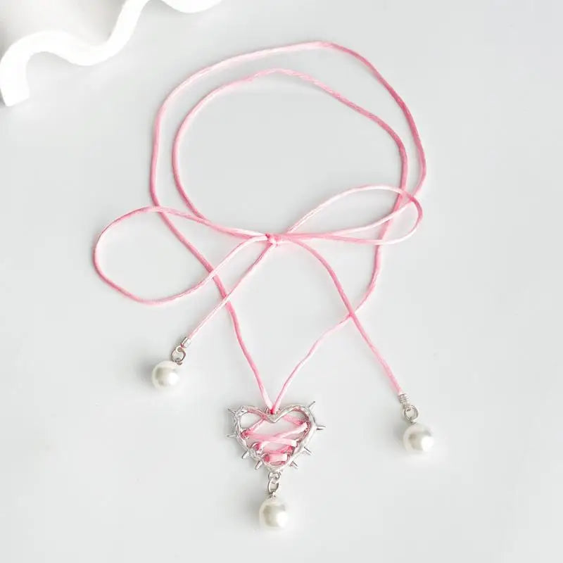 CLEARANCE! Thorns Heart Pearl Necklace