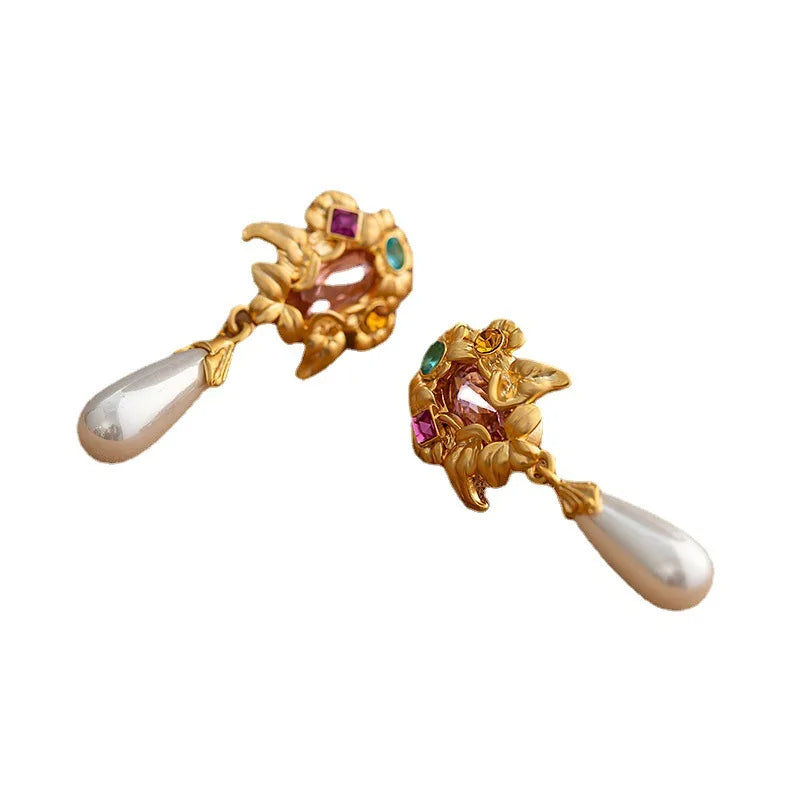 Teardrop Pearl Flower Earrings