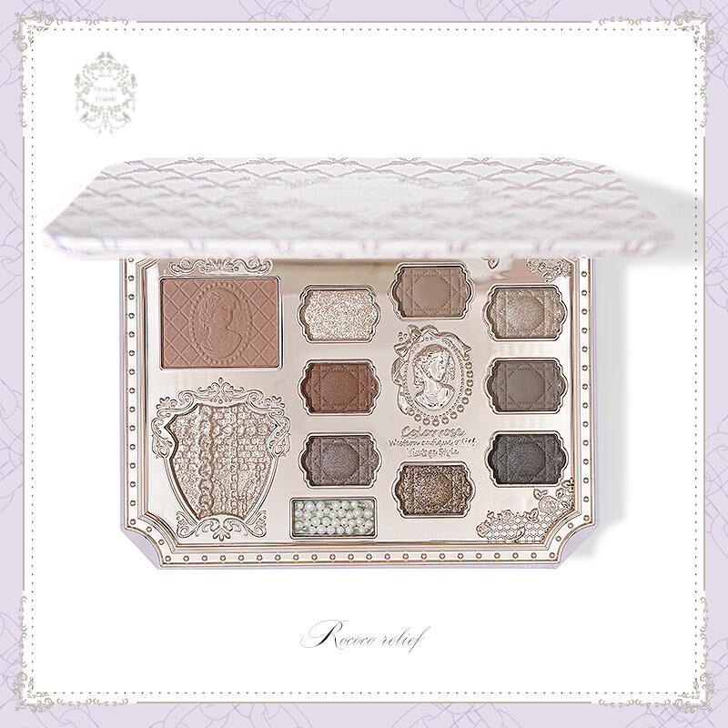 Embossed Eye Shadow (3 color palettes)