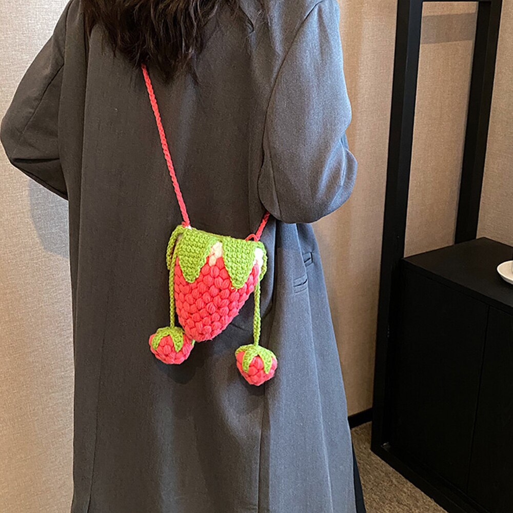 Strawberry Woven Bag (red/pink)