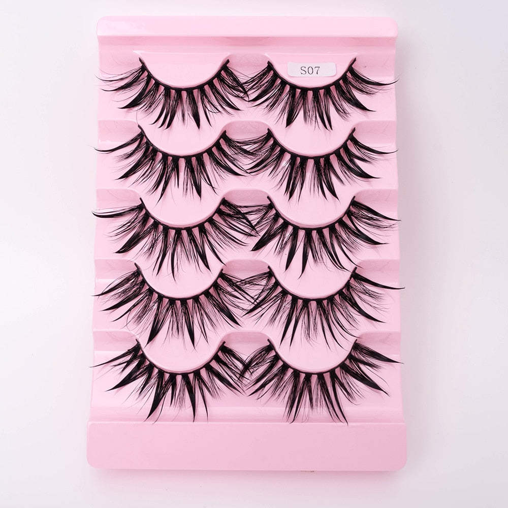 Dramatic Fake Eyelashes (16 styles)