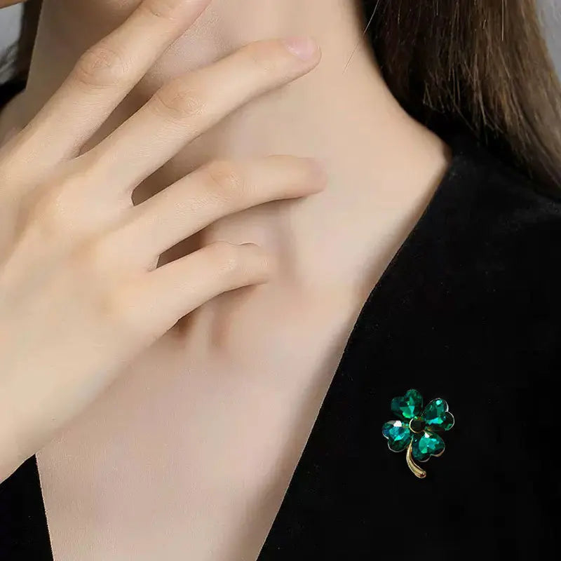 Luxury Green Clover Pin Brooch